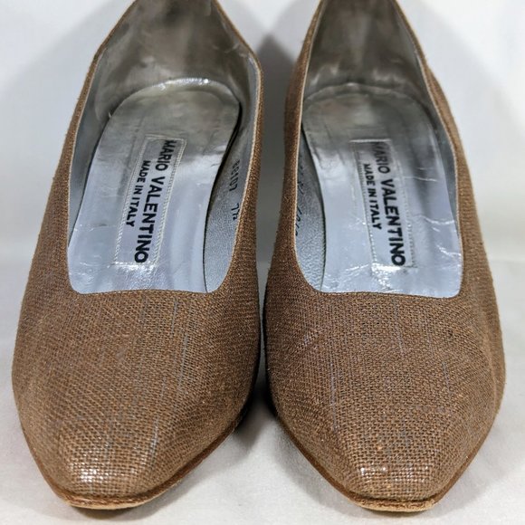 Size 7 1/2 Italian Light Brown Pump with Silver Metallic Heel, Mario Valentino - Picture 7 of 12